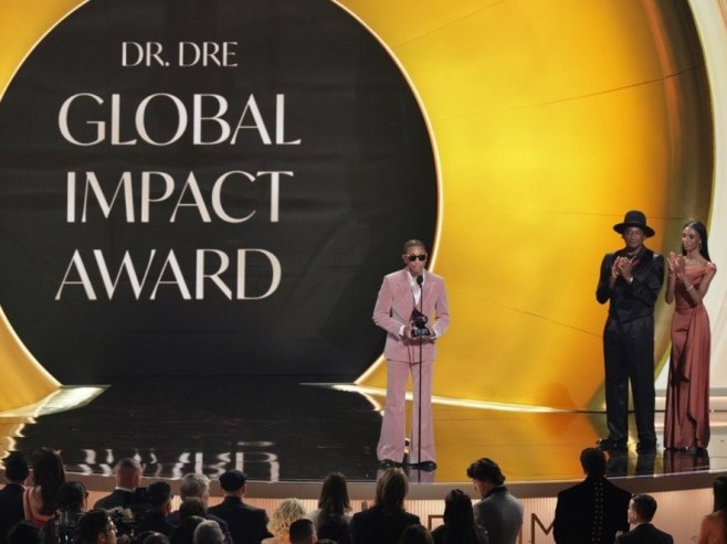 En-Bi-Si: Najmanje desetak umjetnika na dodjeli Gremija kritikovalo ICE