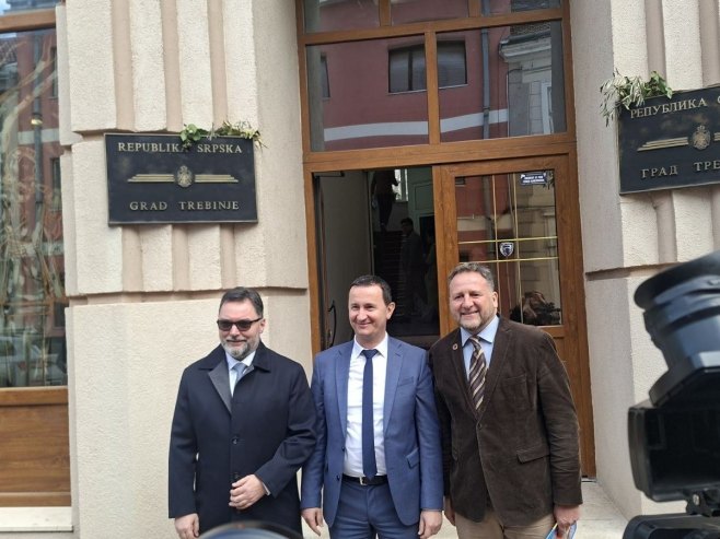 Košarac: Odmah početi rješavanje problema deponije Obodina