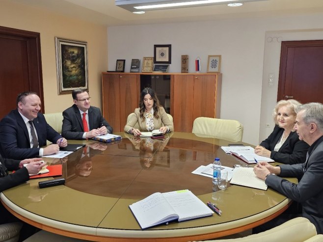 Kontrolisati rast cijena i ograničiti maržu