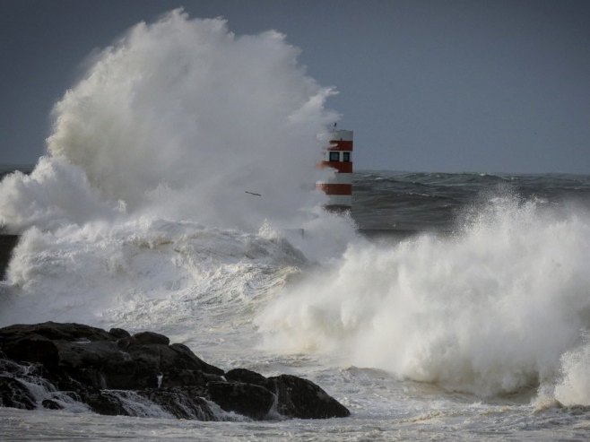 Plenković pozvao na oprez danas i sutra zbog mogućeg nevremena (FOTO/VIDEO)