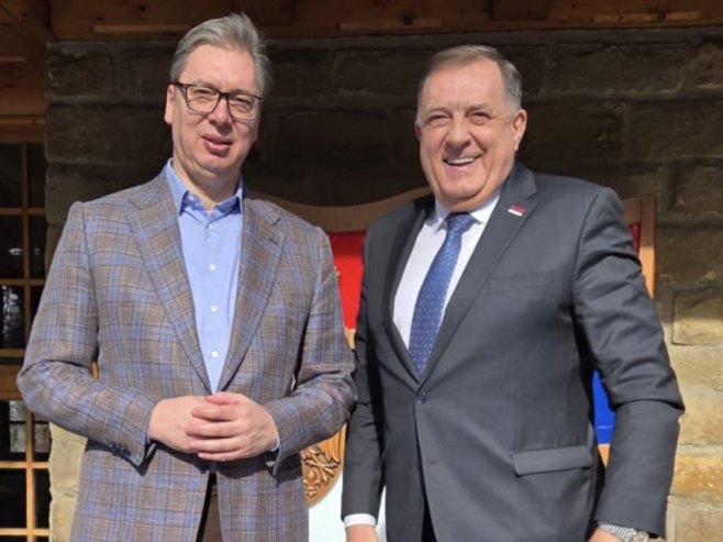 Dodik sa Vučićem: Zajedno nastavljamo da čuvamo mir, jačamo saradnju i gradimo sigurniju budućnost za sve