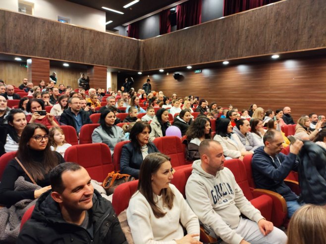 Film za djecu oduševio mališane u Bratuncu