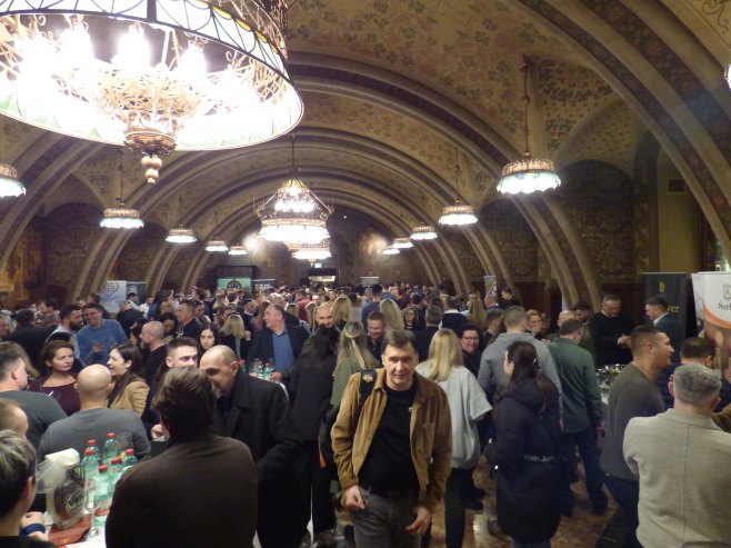 Srpski festival vina i rakije po drugi put održan u Beču (FOTO)