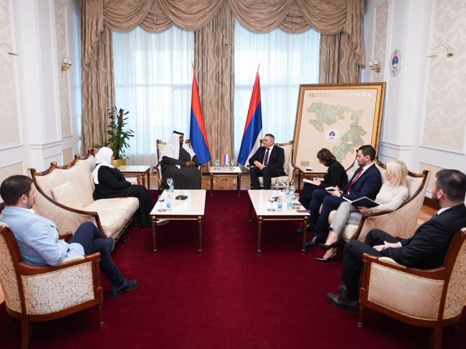 Minić sa Madanijem: Organizovati poslovni forum između Republike Srpske i UAE