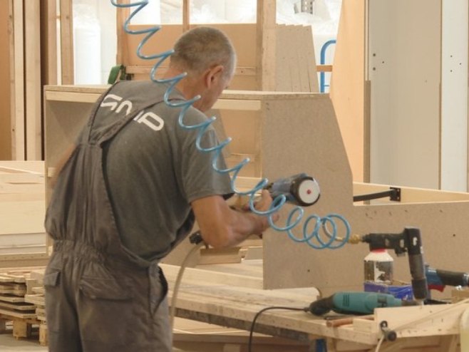 Oporezovati kapital, a ne rad. Šta će to značiti za građane, šta za privredu? (VIDEO)