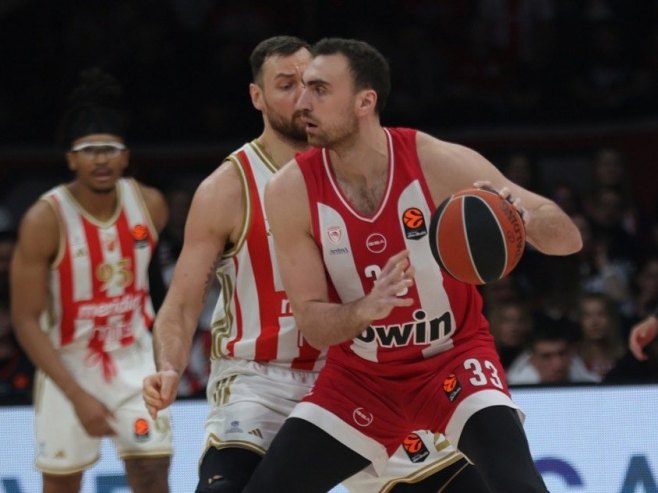 Košarkaši Crvene zvezde poraženi od Olimpijakosa (FOTO)