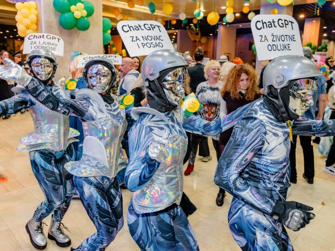 Na maskenbalu u Herceg Novom predstavljeno više od 200 maski