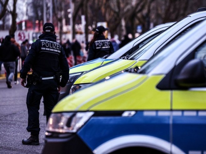 Njemačka: Nekoliko ljudi povrijeđeno nožem u autobusu