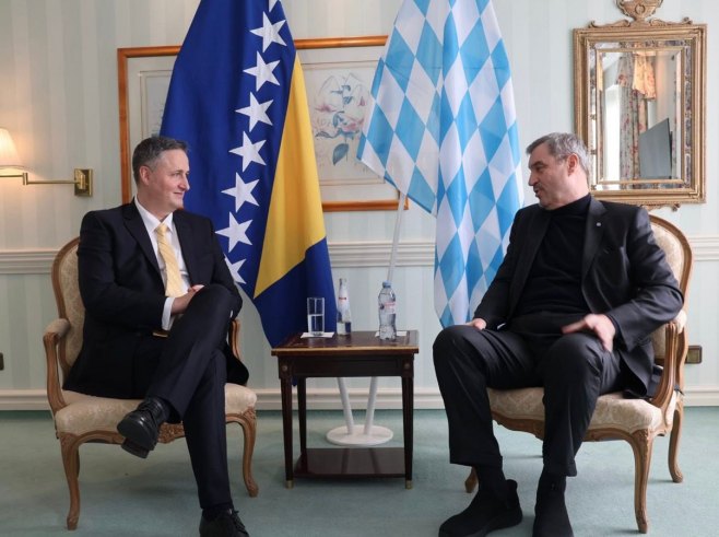 Bećirović se sastao sa premijerom Bavarske i nije pitao gdje je zastava Njemačke
