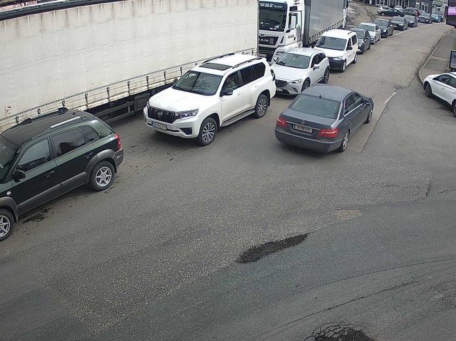 Pojačana frekvencija vozila na više graničnih prelaza