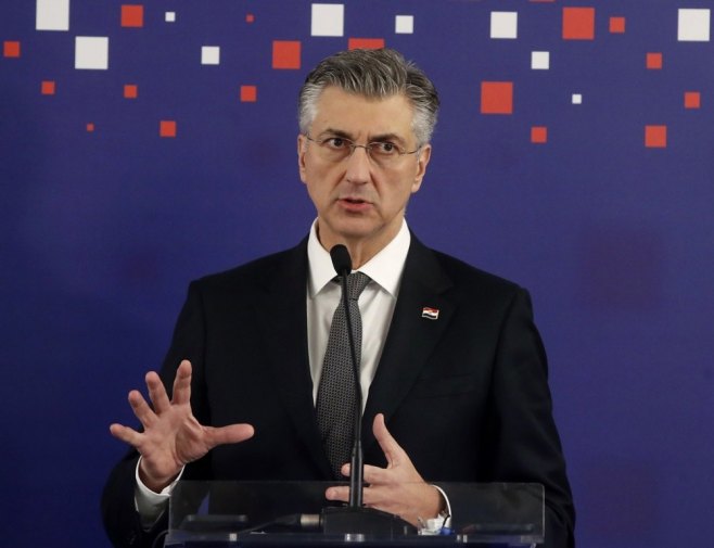 Plenković: Osuđujem Dabrovo ponašanje, vladajuća koalicija nije ugrožena