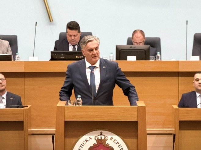 Karan položio svečanu zakletvu: Neka naši prioriteti budu očuvanje ustavne pozicije Republike Srpske (VIDEO)