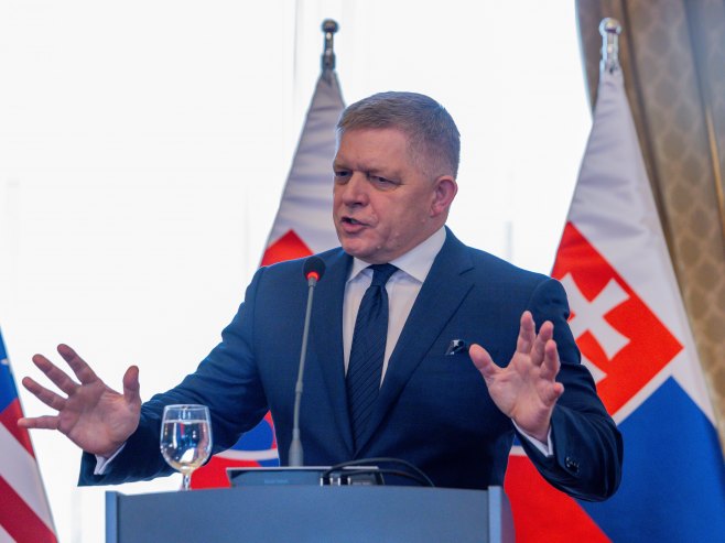 Fico: Ucjena naftom ne može približiti Kijev Uniji