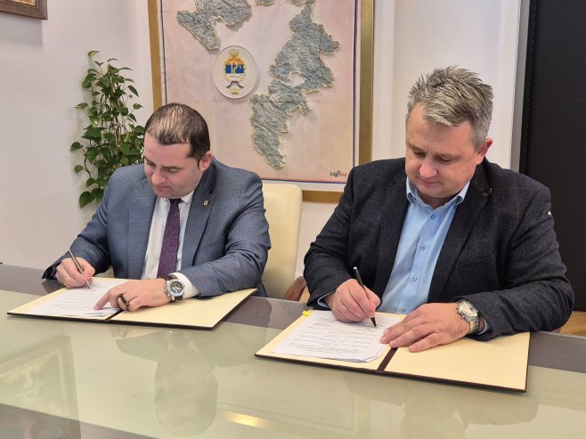 Potpisan sporazum o saradnji i obavljanju stručne prakse RUGIPP-a i PMF