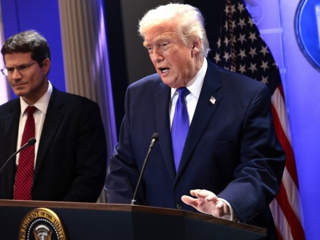 Tramp: Ne planiramo da vraćamo novac kompanijama zbog carina (VIDEO)