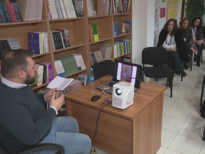Predavanje o starim srpskim rukopisima u Narodnoj biblioteci u Mrkonjić Gradu (VIDEO)
