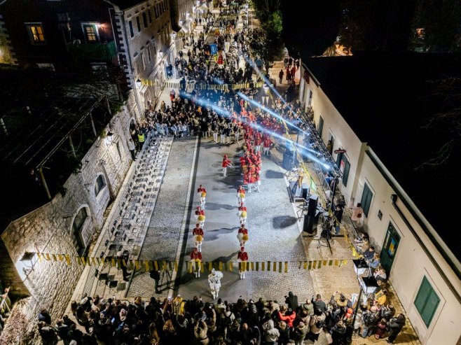 Praznik mimoze okupio više od 600 učesnika (FOTO)