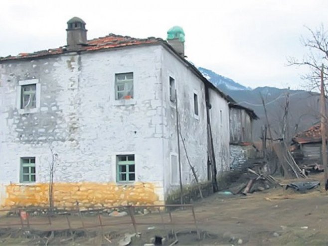 Živanović: Albaniji nad glavom visi predmet "Žuta kuća"