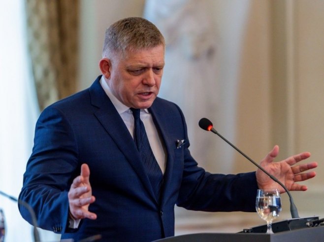 Slovačka obustavlja isporuku struje Ukrajini dok se ne obnovi naftovod Družba