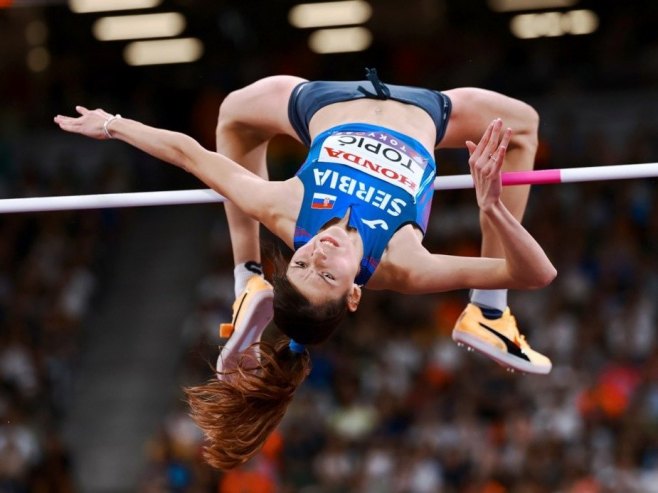 Angelina Topić preskočila dva metra i oborila državni rekord