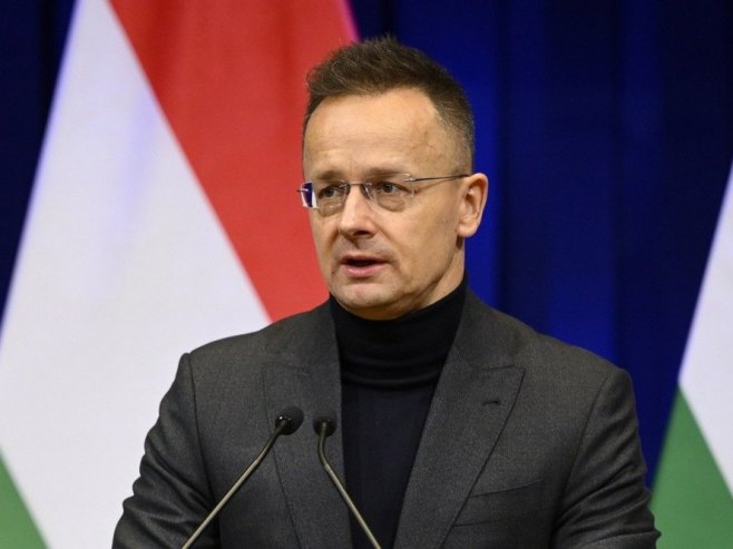 Sijarto: Budimpešta postaje otpornija na ucjene Kijeva nakon kupovine udjela u NIS-u