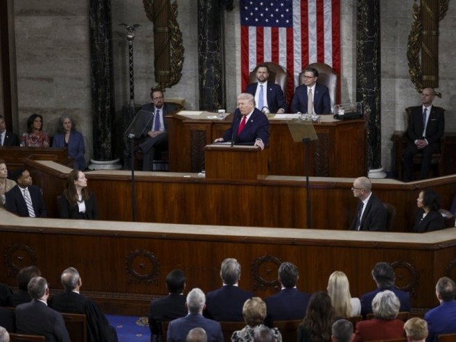 Donald Tramp (foto: EPA/WILL OLIVER) - 