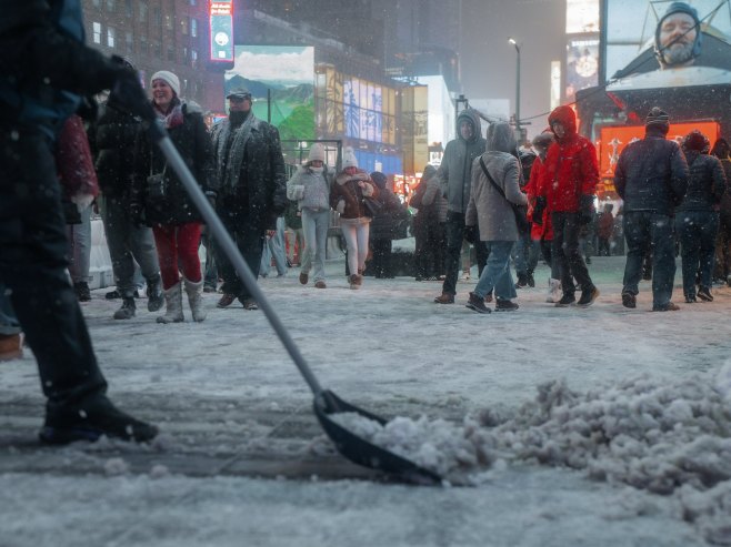 Snježna oluja (Foto: EPA/OLGA FEDOROVA) - 