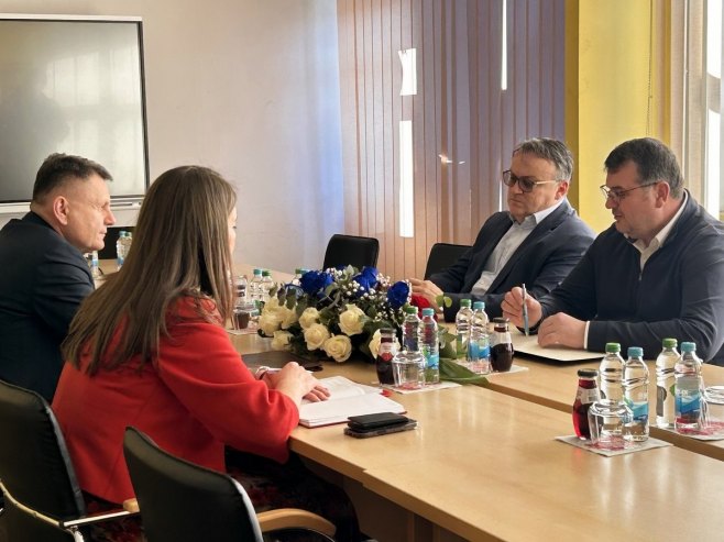 Zbog zadržavanja vozača i ograničenja boravka u EU - velike posljedice po privredu Srpske (FOTO/VIDEO)