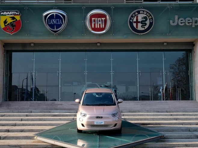 "Stelantis" prijavio gubitak od 22 milijarde evra