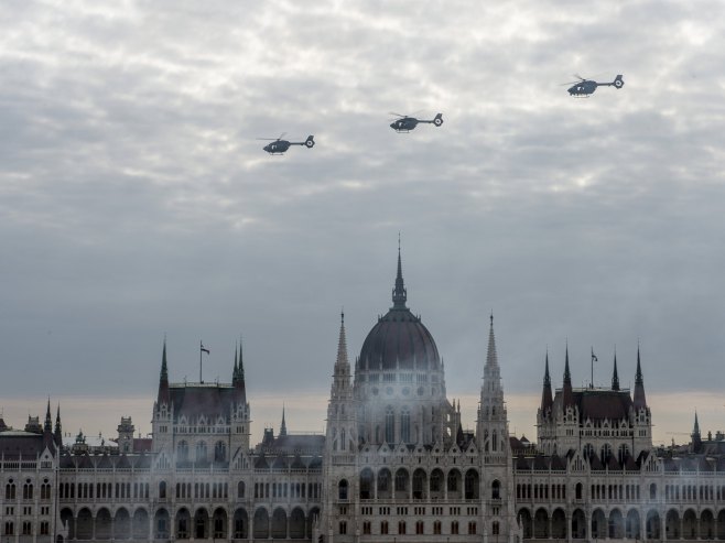 Budimpešta šalje helikopterske jedinice na granicu