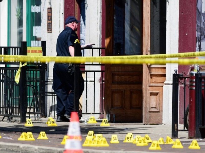 Najmanje devet osoba povrijeđeno u pucnjavi u noćnom klubu u Sinsinatiju u SAD (VIDEO)