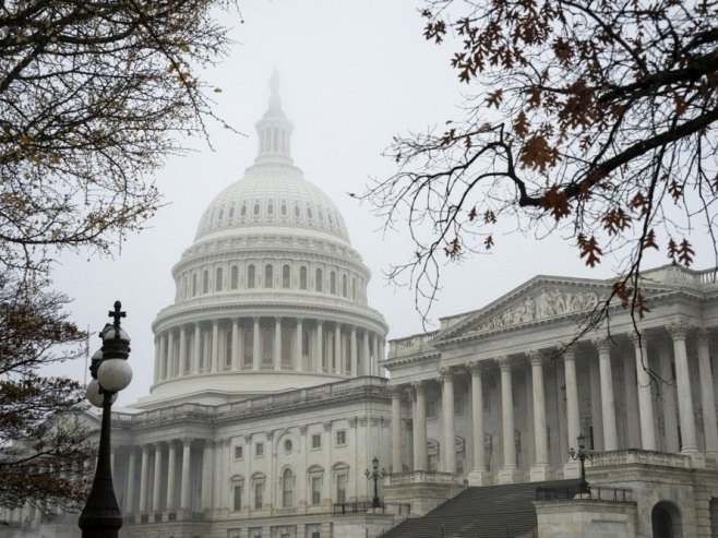 Na Kapitolu u Vašingtonu iz predostrožnosti pojačane mjere bezbijednosti