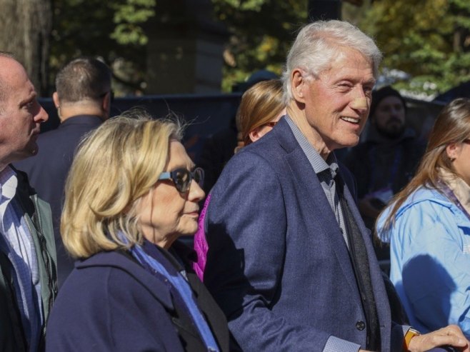 Objavljeni snimci saslušanja Bila i Hilari Klinton o vezama s Epstinom