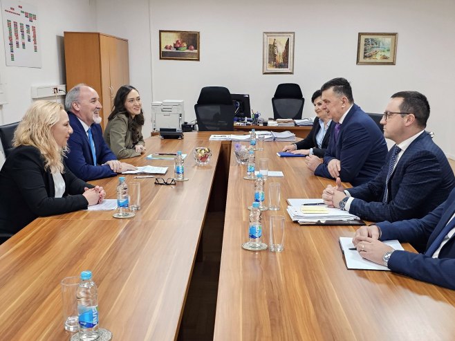 Zoran Tegeltija na sastanku sa Gabrijelom Derigetijem - Foto: SRNA