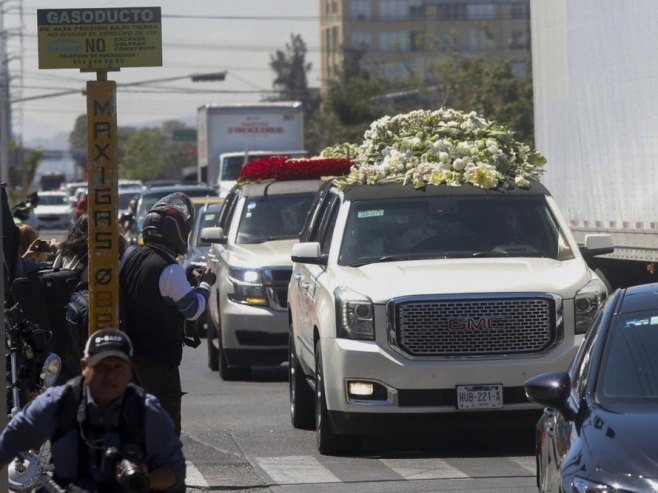 Zloglasni meksički narko-bos sahranjen u zlatnom kovčegu (VIDEO)