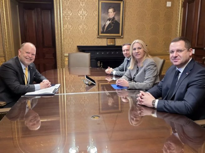 Cvijanović sa Mekloflinom: Odličan i konstruktivan sastanak u Bijeloj kući (FOTO)