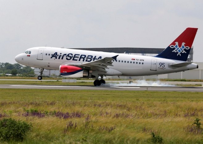 Avion Er Srbije koji je otišao po srpske državljane sletio u Šarm el Šeik