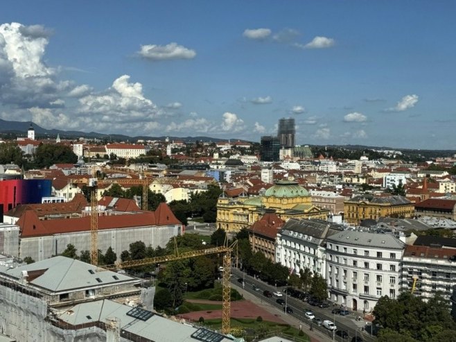 Zagreb: Počeli radovi na rušenju Vjesnikovog nebodera