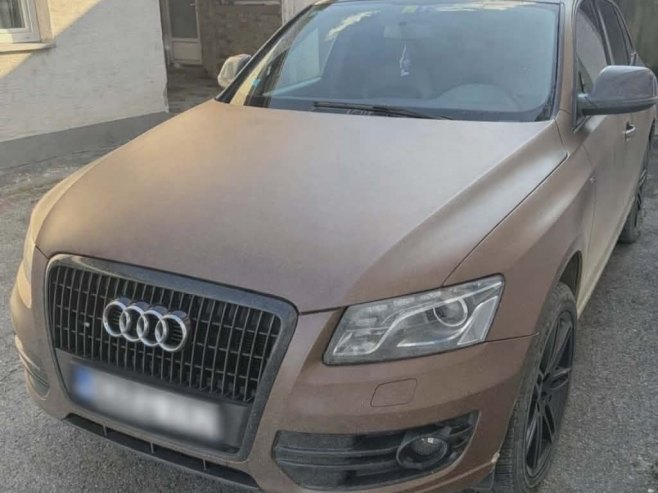 Oduzet automobil u Derventi