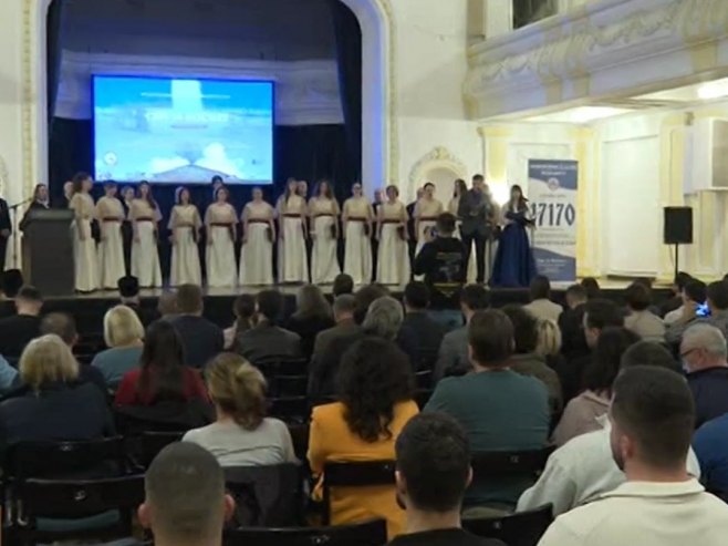 Održana humanitarna projekcija filma "Svi za Kosmet, gdje god bili" (VIDEO)