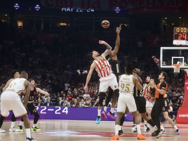 Košarkaši Crvene zvezde poraženi od Bajerna