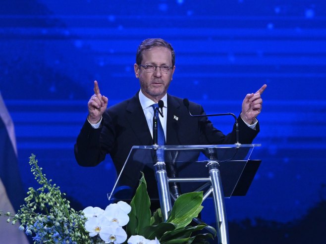 Isak Hercog (Foto: EPA/JAMES ROSS) - 