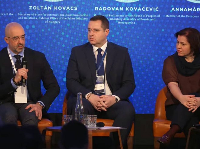 Kovačević na "Balkan forumu": Mađarski model po pitanju demografije i porodice odličan (VIDEO)