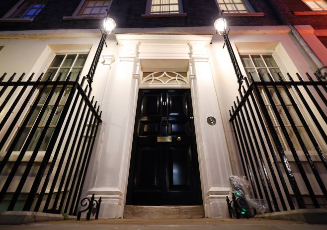 Britanski Parlament (Foto: EPA/ANDY RAIN) - 