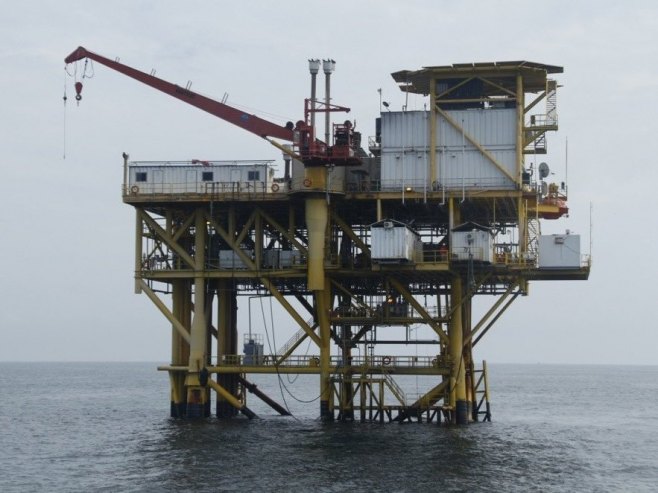 Na tržište pušteno rekordnih 400 miliona barela nafte iz rezervi