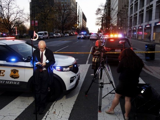 SAD policija (foto: EPA/WILL OLIVER - ilustracija) - 