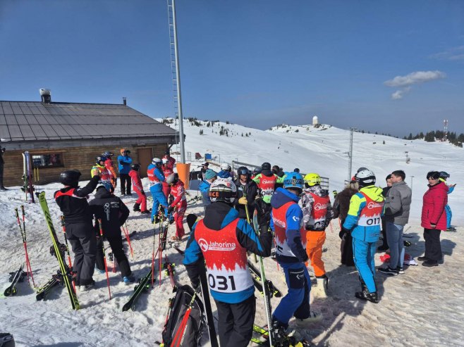Na Јahorini održana prva trka ski instruktora