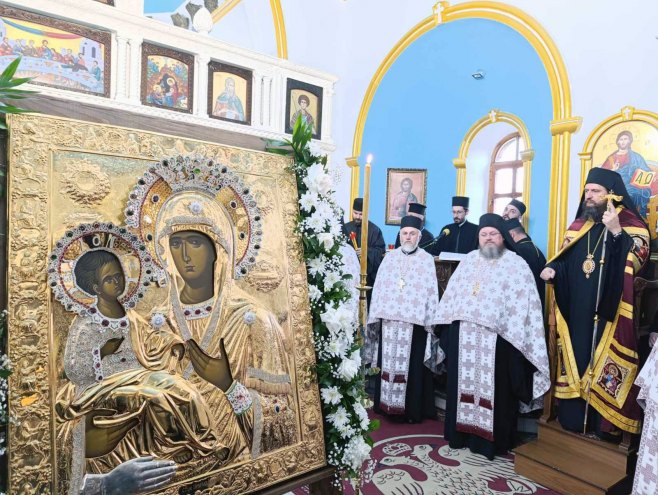 Ikona Presvete Bogorodice Trojeručice u Šipovu