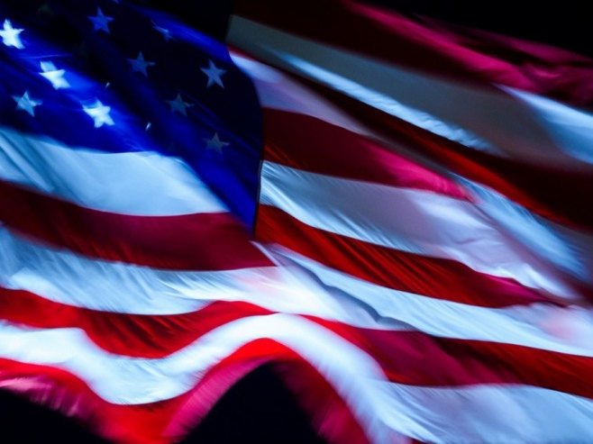 Američka zastava ponovo podignuta na ambasadi SAD u Venecueli