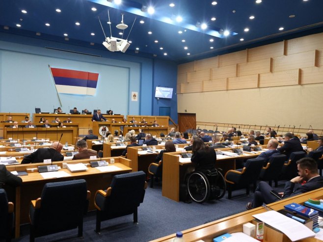 NSRS izabrala novu Vladu Srpske na čelu sa premijerom Savom Minićem (FOTO)